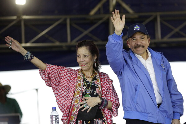Νικαράγουα: Ο Ορτέγκα απορρίπτει πρόωρες εκλογές παρά τις διαδηλώσεις και τους 230 νεκρούς
