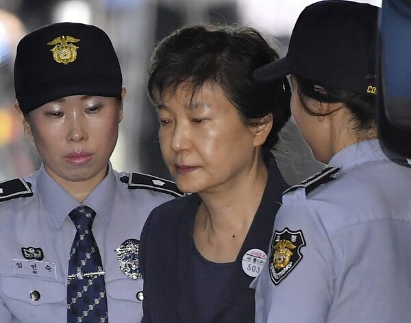 Εφετείο στη Ν. Κορέα αύξησε την ποινή κάθειρξης που επιβλήθηκε στην πρώην πρόεδρο της χώρας
