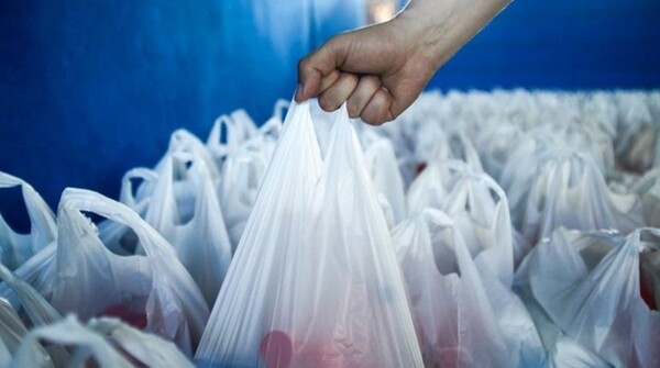 Ο Σύνδεσμος Βιομηχανιών Πλαστικών Ελλάδας εναντίον του τέλους της πλαστικής σακούλας