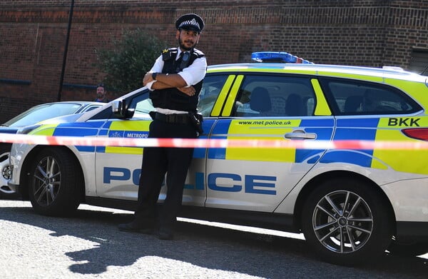 Βρετανία: Η αστυνομία ερευνά «σοβαρό περιστατικό» στην πόλη Μπάρνσλεϊ