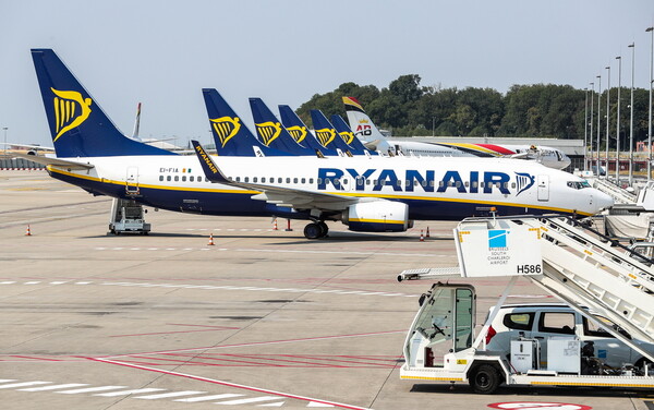 Οι πιλότοι της Ryanair σε 4 χώρες προχωρούν σε 24ωρη απεργία - Ακυρώσεις πτήσεων