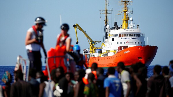 Το Aquarius ξαναβγαίνει στη θάλασσα