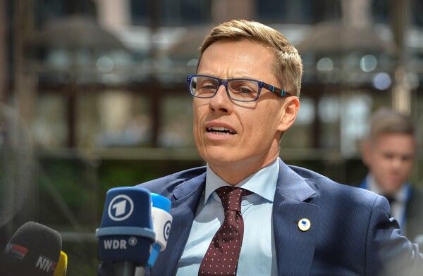 Υποψήφιος για την προεδρία της Κομισιόν ο πρώην πρωθυπουργός της Φινλανδίας Αλεξάντερ Στουμπ