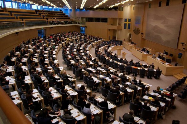 Η Σουηδία άλλαξε τον νόμο για τους βιασμούς - Οι αντιδράσεις