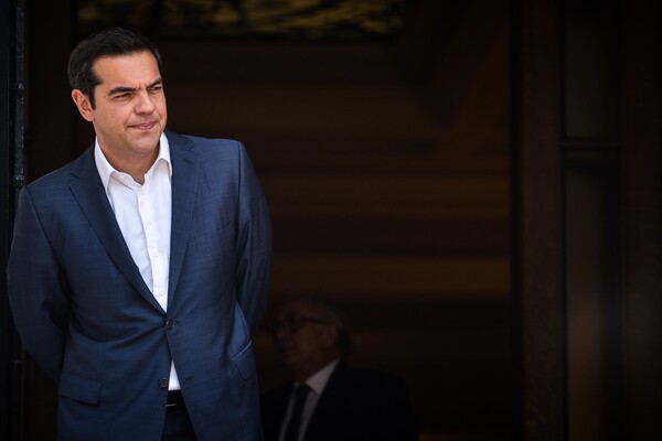 Συνάντηση με τον Τσίπρα για τον ΦΠΑ ζητούν πέντε δήμαρχοι νησιών του Αιγαίου