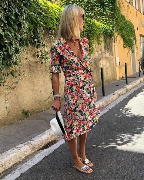 Τα δημοφιλέστερα fashion trends του Pinterest: Ανάλαφρα φορέματα, μαντίλια στα μαλλιά και χοντρά τακούνια