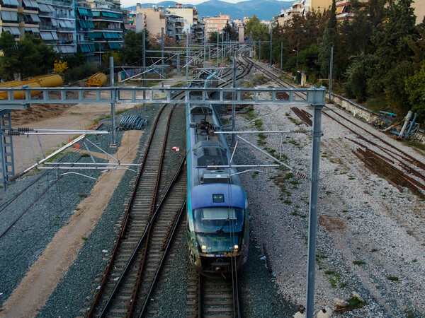 Συρμός του προαστιακού