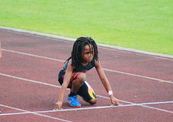 Ο επόμενος Γιουσέιν Μπολτ - Τρομερός 7χρονος έτρεξε 100 μέτρα σε 13.48'' και έγινε παγκόσμιο viral