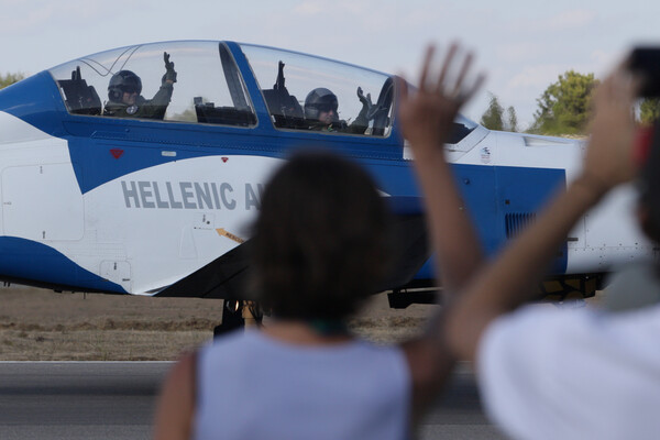 Athens Flying Week: Εντυπωσιακές εικόνες από την Τανάγρα