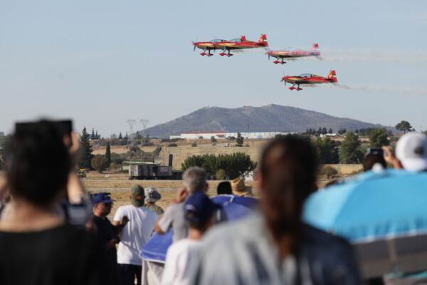 Athens Flying Week: Εντυπωσιακές εικόνες από την Τανάγρα