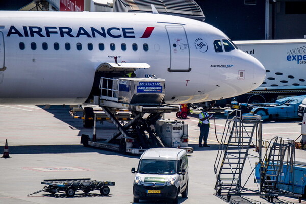 Αναγκαστική προσγείωση για αεροσκάφος της Air France- Εμφανίστηκε καπνός στο εσωτερικό