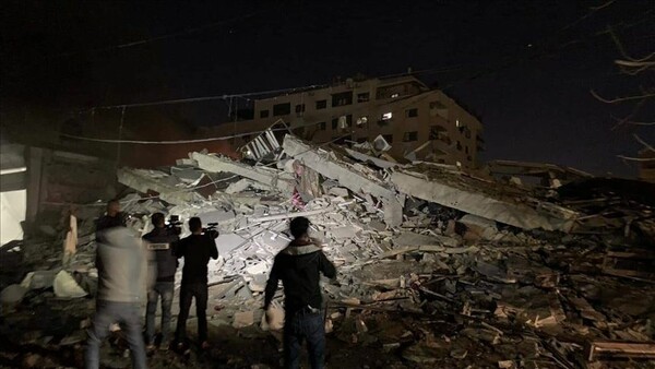 Το κτίριο του πρακτορείου Anadolu της Τουρκίας στη Γάζα χτυπήθηκε από ισραηλινά μαχητικά