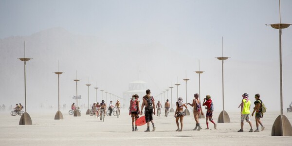 Νεκρός άνδρας στο Burning Man, στο φεστιβάλ της ερήμου - Ξεκίνησε έρευνα