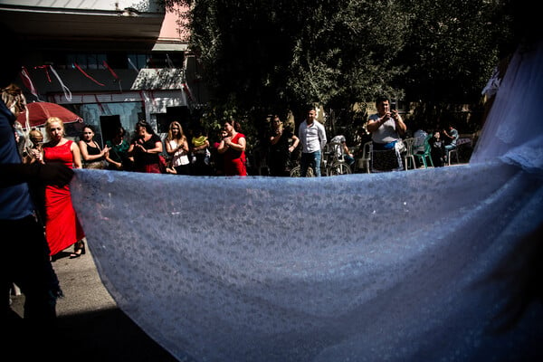 Τσιγγάνικος γάμος στην Σαρανταπόρου