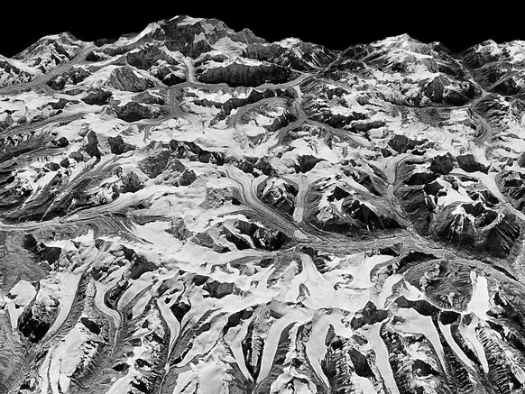 Δορυφόροι κατέγραψαν πως στα Ιμαλάια η απώλεια πάγων είναι ραγδαία