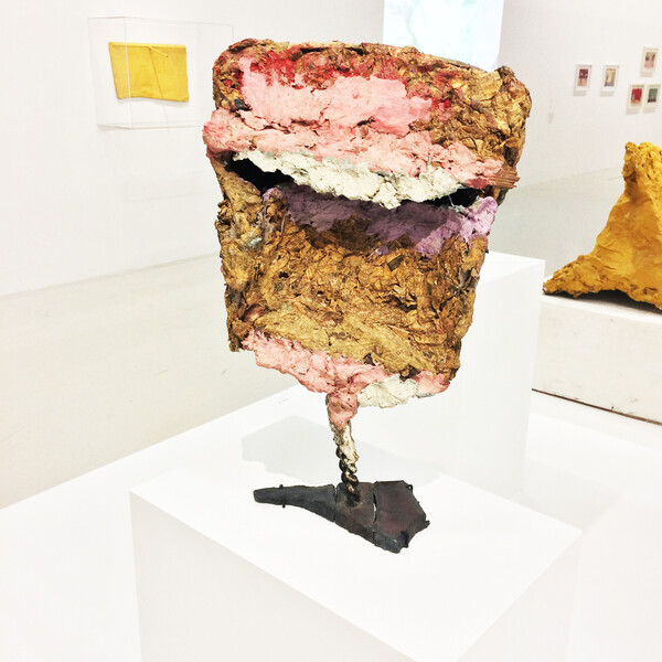 Τα γλυπτά του Franz West