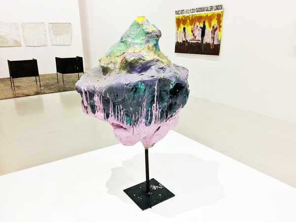 Τα γλυπτά του Franz West