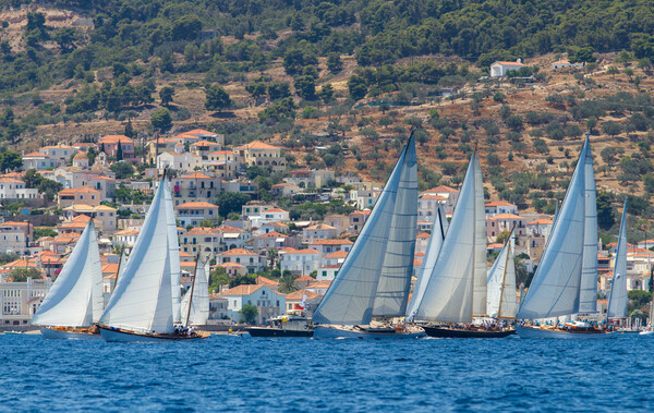 H La Roche-Posay υποστηρίζει το Spetses Classic Yacht Regatta 2019