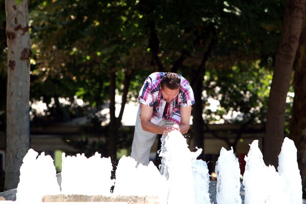 «Πρωταθλήτρια» στη ζέστη η Λάρισα - Ξεπέρασε τους 41 βαθμούς η θερμοκρασία