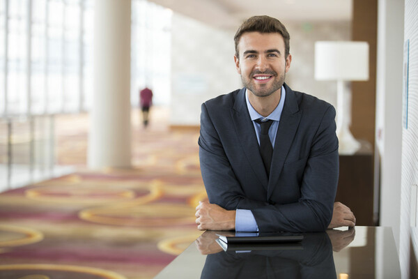 Hotel Management: Ένας σύγχρονος κόσμος με ικανά στελέχη χτίζεται στη LE MONDE