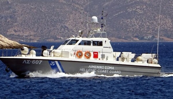 Χαλκιδική: Οδηγός μικρού σκάφους λιποθύμησε εν πλω - Κινητοποίηση του Λιμενικού