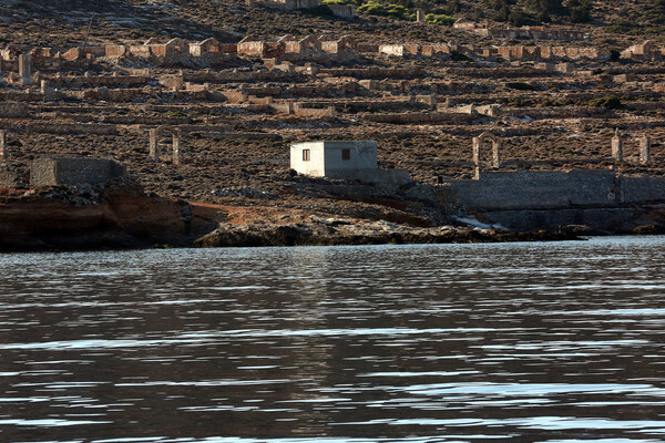 Η Μακρόνησος κηρύχθηκε αρχαιολογικός χώρος