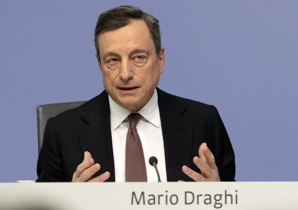 Ντράγκι: Εικόνα αδύναμης ανάπτυξης για την οικονομία της Ευρωζώνης