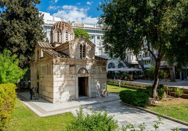 Τρεις θαυμάσιες εκκλησίες στο κέντρο της Αθήνας