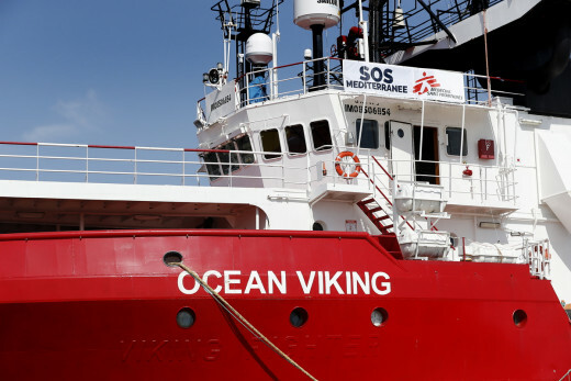 Ocean Viking: Παραμένουν οι 356 μετανάστες ανοιχτά της Ιταλίας -Τελειώνουν οι προμήθειες