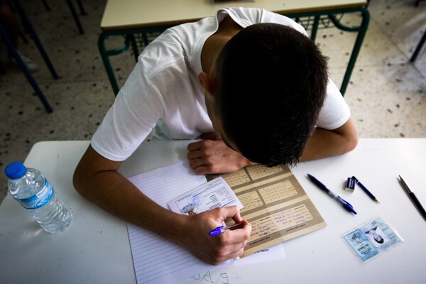 Πανελλαδικές 2019: Πρεμιέρα αύριο για τους υποψηφίους των ΕΠΑΛ