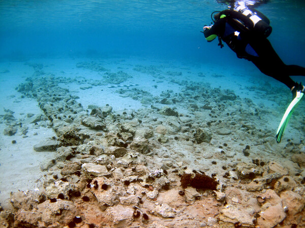 Ο βυθισμένος προϊστορικός οικισμός στο Παυλοπέτρι επισκέψιμος για υποβρύχιες διαδρομές