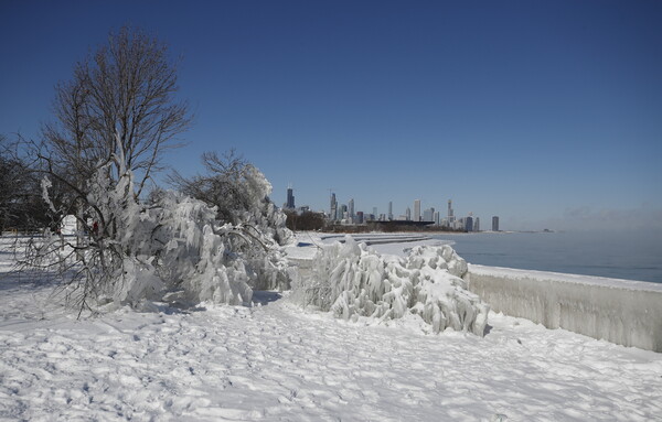 Polar Vortex: Τουλάχιστον 12 νεκροί - Οι χιονοπτώσεις επεκτείνονται στις ανατολικές ΗΠΑ