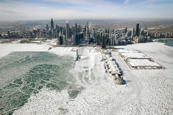 Polar Vortex: 21 νεκροί από το ακραίο ψύχος - «Θα ακρωτηριάσουμε ανθρώπους», λέει Έλληνας γιατρός στο Σικάγο