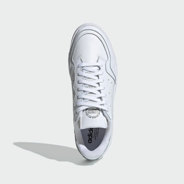 Mε αυτά τα sneakers θα πας από το κέντρο της πόλης μέχρι το beach bar