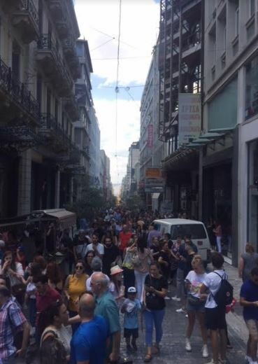 Σεισμός στην Αττική: Χωρίς ρεύμα περιοχές της Αθήνας - Προβλήματα και στις τηλεπικοινωνίες