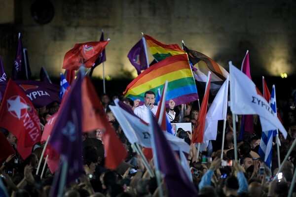 Η ομιλία Τσίπρα στο Σύνταγμα: Την Κυριακή ψηφίζουμε για τη ζωή μας