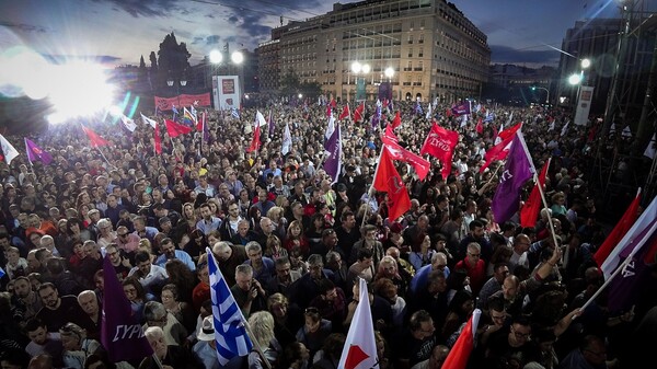 Η ομιλία Τσίπρα στο Σύνταγμα: Την Κυριακή ψηφίζουμε για τη ζωή μας