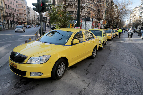 «Παροχολογία» χαρακτηρίζουν την επιδότηση οι ιδιοκτήτες ταξί