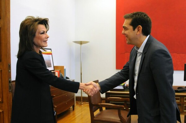 Γιάννα Αγγελοπούλου: Έκπληκτη παρακολουθώ τη συζήτηση για τον Δήμο Αθηναίων