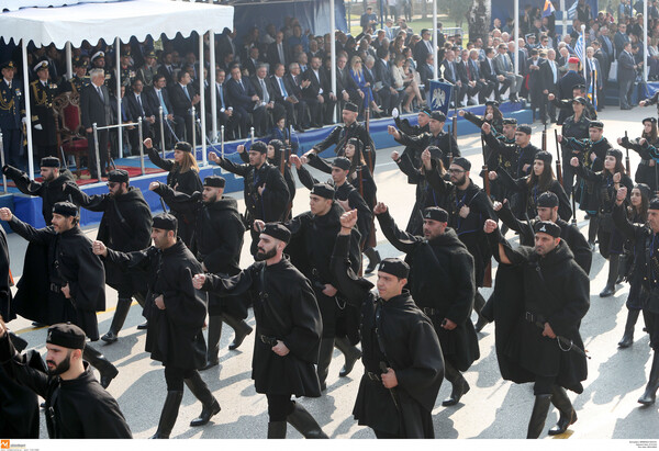 Φωτογραφίες από τη μεγάλη στρατιωτική παρέλαση της Θεσσαλονίκης