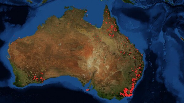 Tι ακριβώς δείχνει και τι όχι ο χάρτης με τις φωτιές της Αυστραλίας που έγινε viral στο Facebook