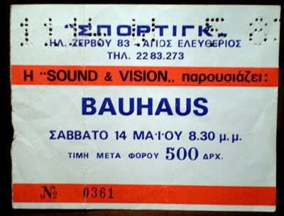Οι Bauhaus ήταν η πρώτη μου συναυλία και λέω να τους δω ξανά, μήπως και κλείσει κάποιος κύκλος