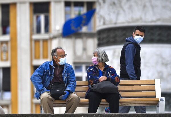 Αναζωπύρωση της επιδημίας στη Βόρεια Μακεδονία - Παρατάθηκε η κατάσταση έκτακτης ανάγκης