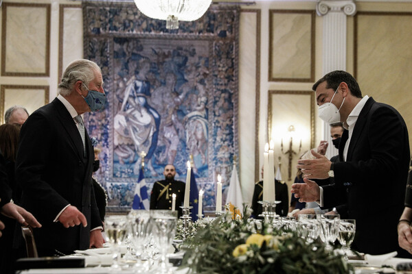 Επίσημο δείπνο στο Προεδρικό Μέγαρο: Φωτογραφίες από τους καλεσμένους - Το μενού