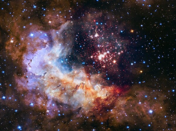 Το τηλεσκόπιο Hubble γίνεται 30 ετών και κάνει «δώρο» τη διαστημική φωτογραφία των γενεθλίων σου