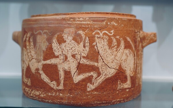 H απόλυτη ομορφιά της αρχαίας ελληνικής τέχνης: 35 λεπτομέρειες από το Μουσείο του Ηρακλείου