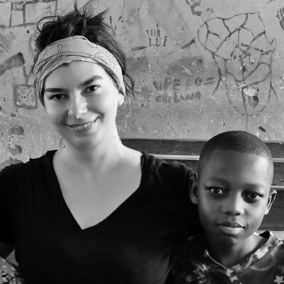 Share, Love, Travel: ένα αλληλέγγυο πρότζεκτ για τα φτωχά παιδιά της Τανζανίας
