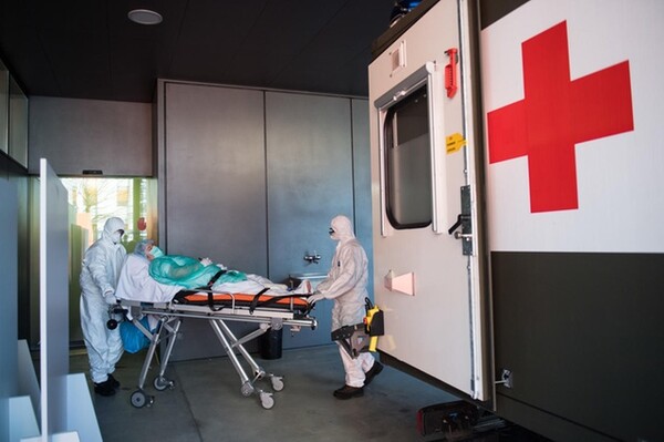 Η Ελβετία κήρυξε κατάσταση έκτακτης ανάγκης λόγω κορωνοϊού