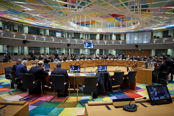 Eurogroup: Συμφωνία για φθηνά δάνεια μέσω ESM στις χώρες που έχουν πληγεί από κορωνοϊό