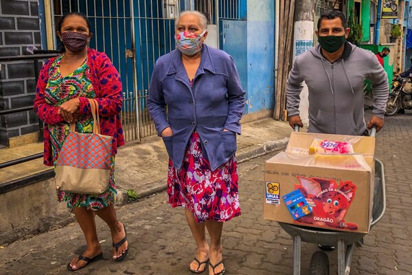 «Η άρνηση της πανδημίας μας έφερε εδώ»: Επικεφαλής της ActionAid περιγράφει τη Βραζιλία εν μέσω κορωνοϊού